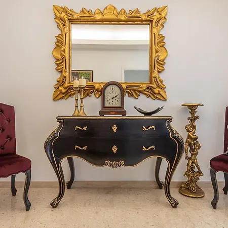 Ginevra Luxury New Classic Close Vatican